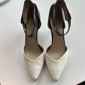 Bandolino Elegant Black and White Heels